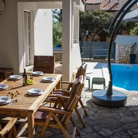 Apartment Davor