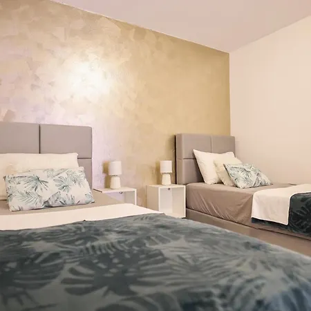Apartment Davor *