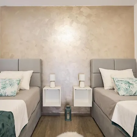 Davor Apartment